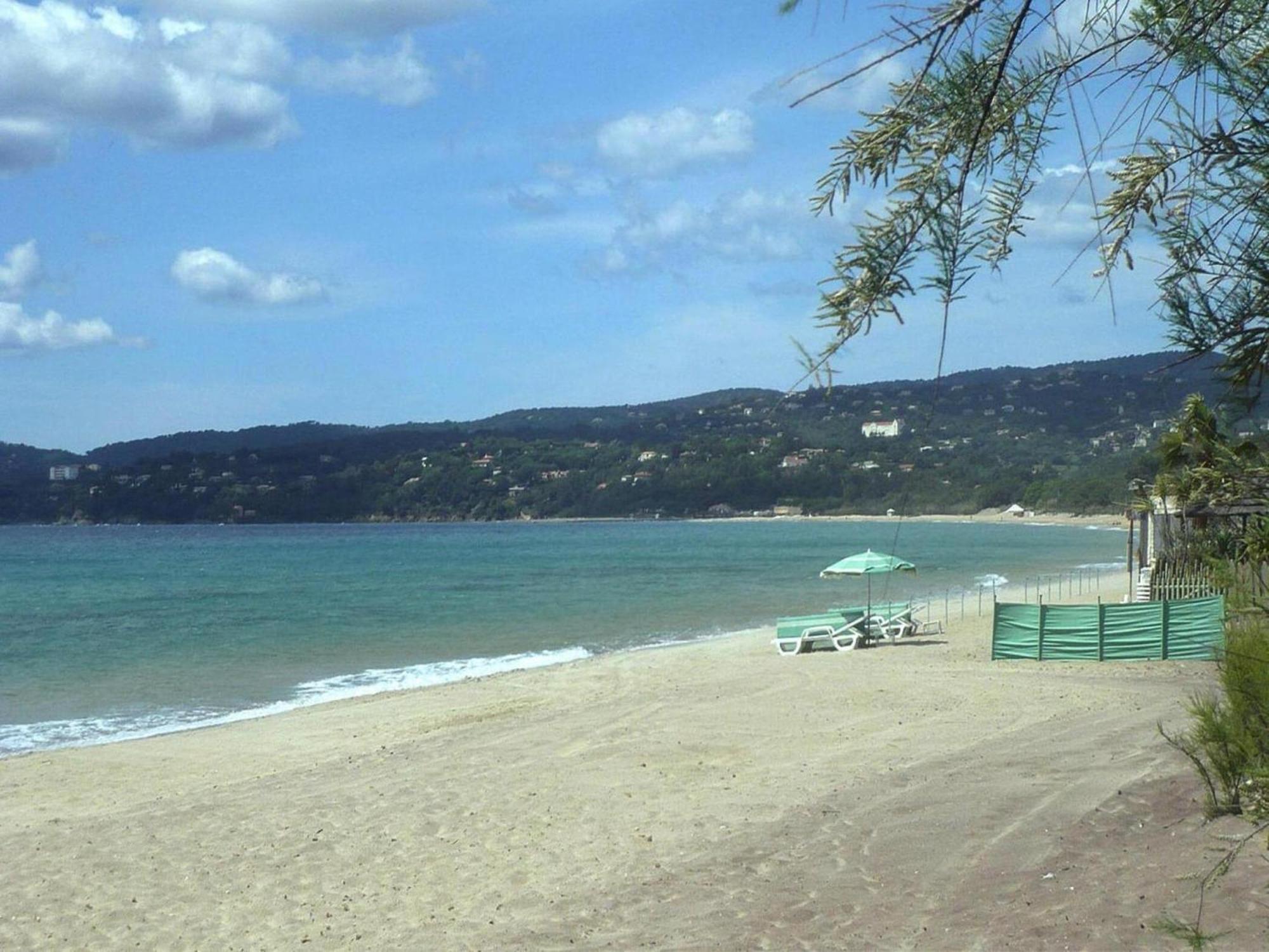 Pretty Tiny House With Sea View, Le Lavandou Esterno foto